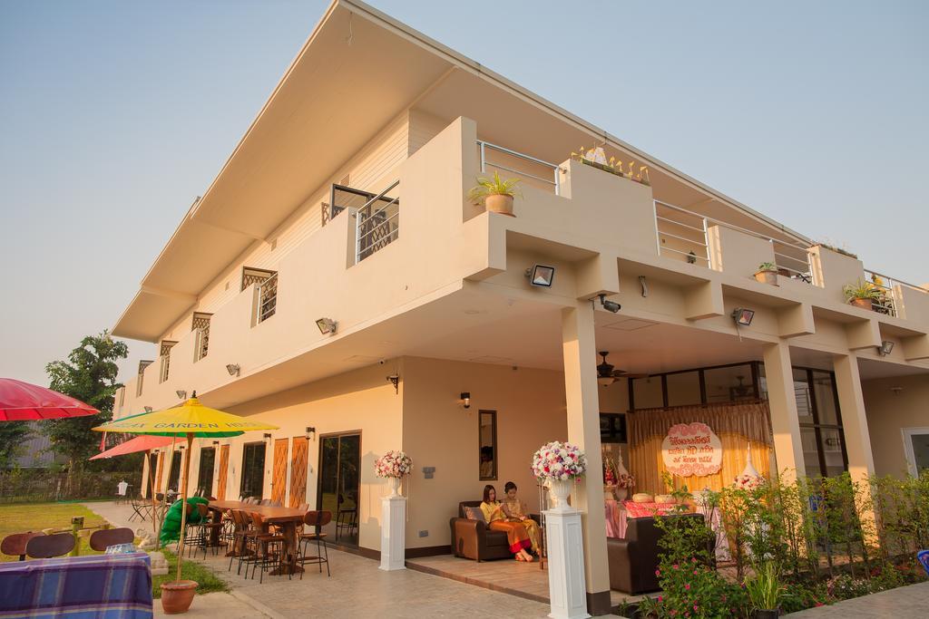 Отель Relax Garden House Чиангмай Экстерьер фото