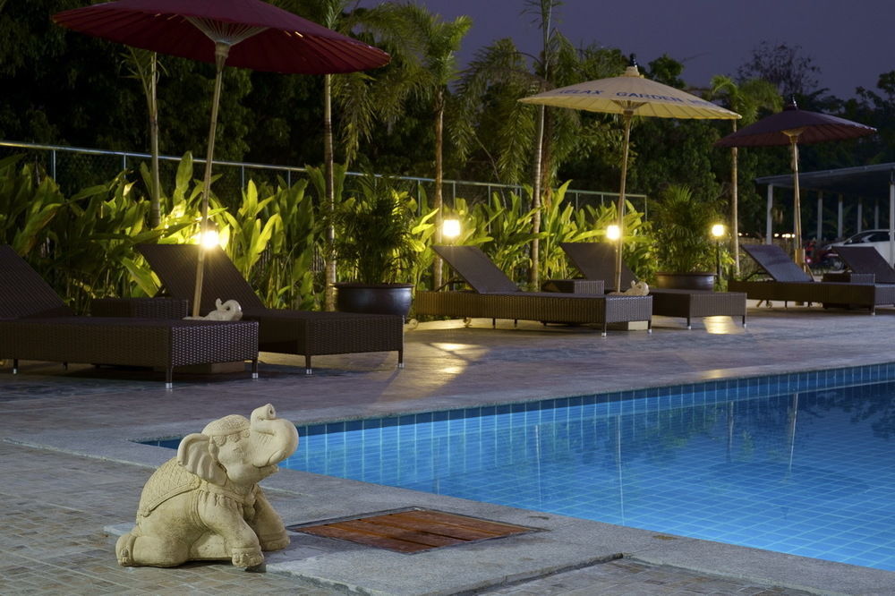 Отель Relax Garden House Чиангмай Экстерьер фото