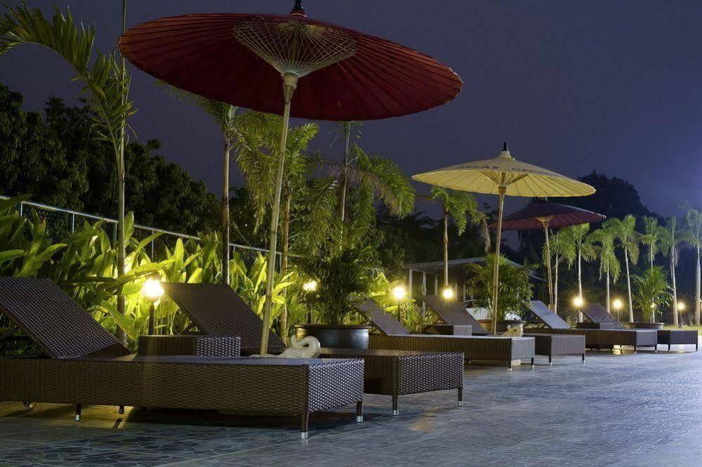 Отель Relax Garden House Чиангмай Экстерьер фото